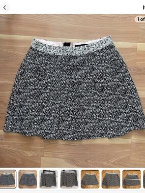 Banana republic white and black twill lined pleated skirt size 2p